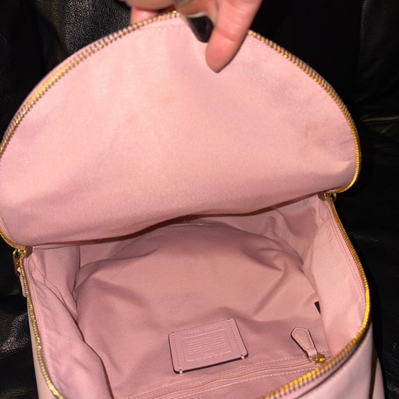 COACH BACKPACK - Picture 4 of 7